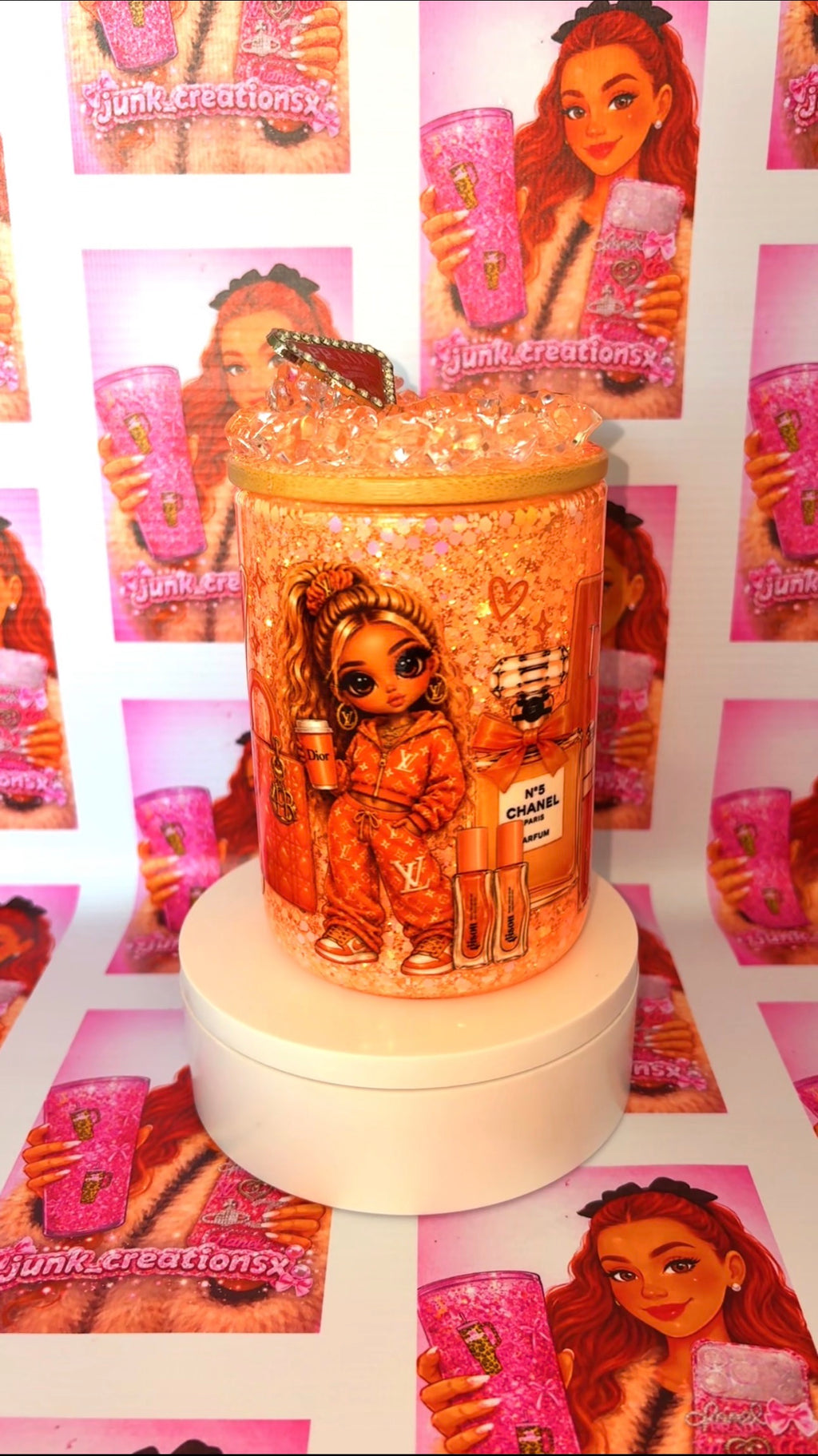 Pre made Snowglobe mug with ice & charm